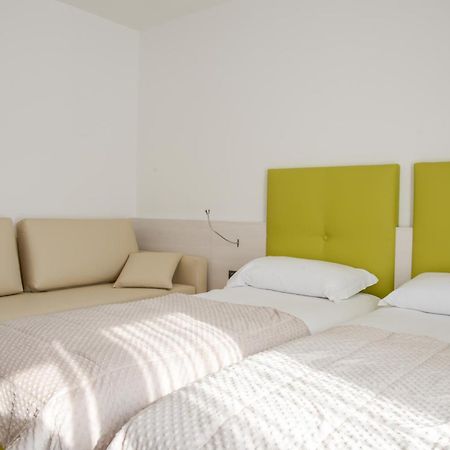 Residence Franca B&B Arco Room photo